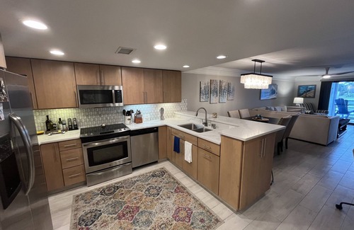 Tierra Verde Condo | 2bd 2ba Waterfront condo. Pool. Gym. Quiet community 10min from everything