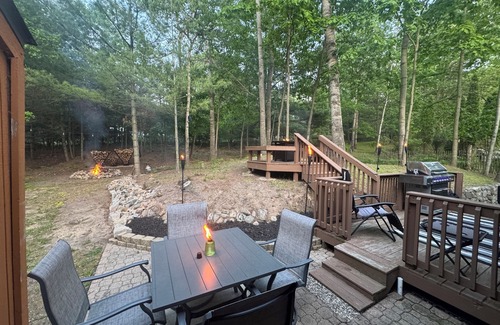 Acme Condo | 2BD Condo 5min to Flintfields Horse Show, VASA Trail, East Bay, Golf & Casino
