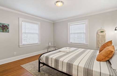 Wilmore Cottage | 2BD Cottage ~1 Mile to Uptown, Stadium & South End