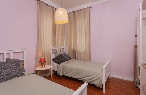 Lozenets Apartment | 2BD Flamingo Flat with Balcony in Sofia Center by Flat Mаnager