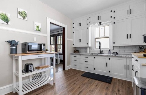 Appleton House | 2BD Home 4 Min Downtown Appleton