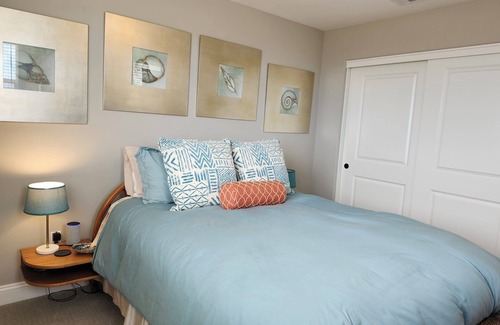 Callender House | 2BDRM 2-1/2 BTH w/foothill view includes 2 Monarch Club memberships during stay.