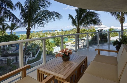 Singer Island Condo | 2bed/2.5ba Ritz-Carlton Luxury Bali-inspired Palm Beach Condo