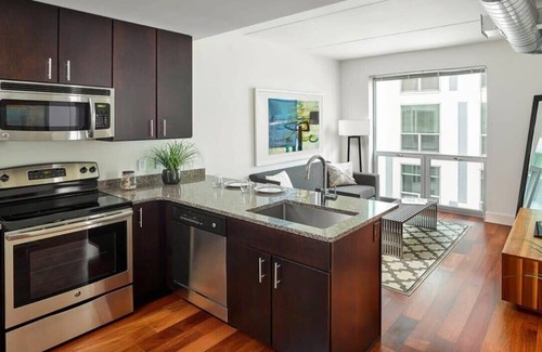 Center City West Apartment | 2Bedroom 1Bath Apartment in the Heart of Philadelphia