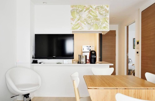 Dotonbori Apartment | 2BR 1 minute Nipponbashi Namba 7 minutes - 406/Osaka Ōsaka