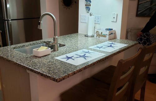 Wildwood Crest Condo | 2BR 2 Bath. Seapointe Village Wildwood Crest Diamond Beach 10 min to Cape May NJ