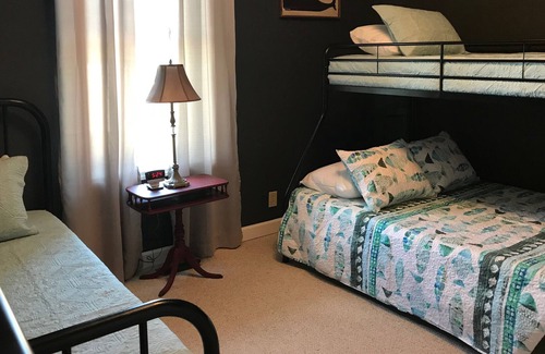 Belhaven Apartment | 2BR, 2B DOWNTOWN 2nd Story Apartment Sleeps 6-Walk to Shopping, Dining, and Dock