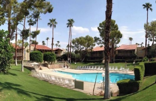 Canyon Corridor Condo | 2BR+2BA 1st Floor End Unit PS Condo South End