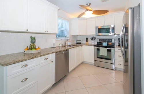 Fort Pierce Shores House | 2BR/2BA | Pets Stay for Free | Fall Discounts
