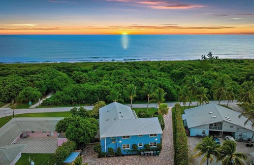 Fort Pierce Shores House | 2BR/2BA | Pets Stay for Free | Fall Discounts