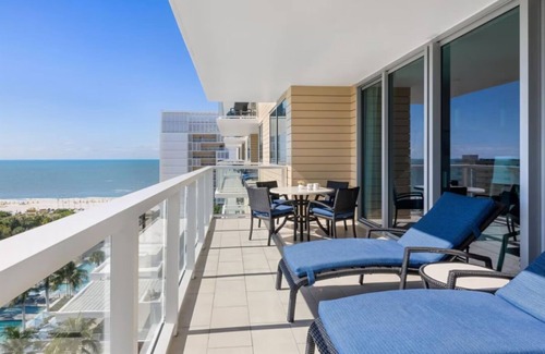 Marco Island Condo | 2BR/2BA Villa at Marriott's Crystal Shores