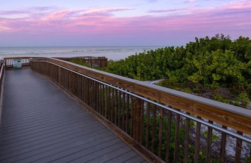 Marco Island Condo | 2BR/2BA Villa at Marriott's Crystal Shores