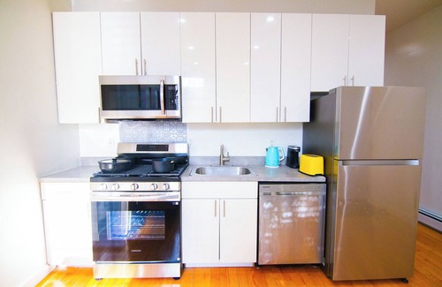 East New York Apartment | ✪2BR✪ 3mins➜Trains ✪