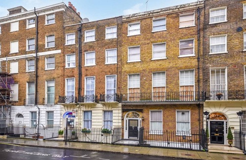 City of Westminster Apartment | 2BR apartment 8 mins walk to Edgware Rd & Marble Arch, with Free Wi-Fi