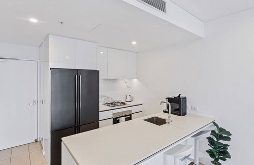 South Brisbane Apartment | 2BR Apt in South Brisbane with Spectacular View