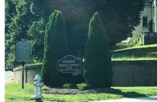 Rivermont House | 2BR Apt w/kitchen. Discounts. Large, Sleeps 6-8
