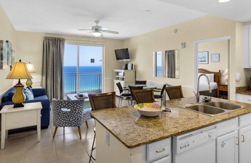 Panama City Beach Condo | 2BR Beachfront w/Gym, Pool, Grill + Free Tickets: Dolphin Cruise & More!