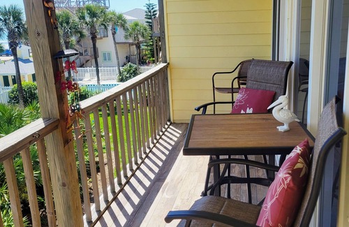 New Smyrna Beach Condo | 2BR * Beachfront * Oceanview