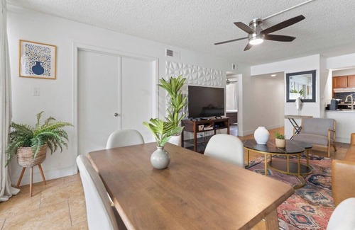 South Scottsdale Condo | 2BR condo w/Pool near Old Town