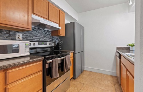 South Scottsdale Condo | 2BR condo w/Pool near Old Town