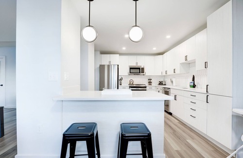 Aurora Highlands Apartment | 2BR Corporate Retreat Near D.C. & Airport