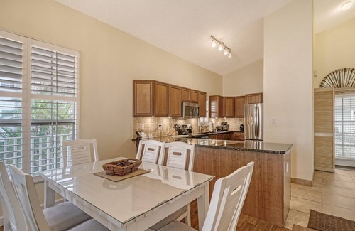 Whitney Beach Cottage | 2BR Cottage Bayside Time for Relaxation