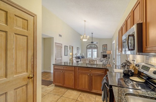 Whitney Beach Cottage | 2BR Cottage Bayside Time for Relaxation