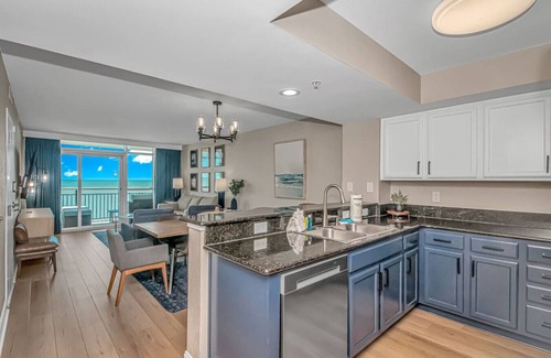 Myrtle Beach Apartment | 2BR Direct Oceanfront Newly Renovated onBoardwalk!