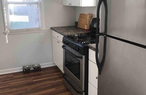 Sioux Falls House | 2BR Dog Friendly House|Firepit