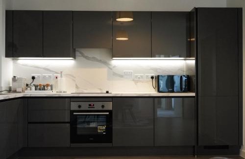 Livesey Apartment | 2BR flat in Bermondsey, near London Bridge