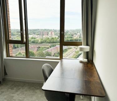 Livesey Apartment | 2BR flat in Bermondsey, near London Bridge