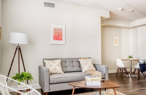 Centerville Apartment | 2BR in Fremont + Parking