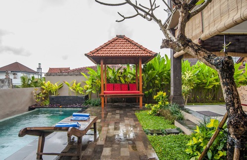 Peliatan Villa | 2BR Lovely Ricefield View Villa Ubud