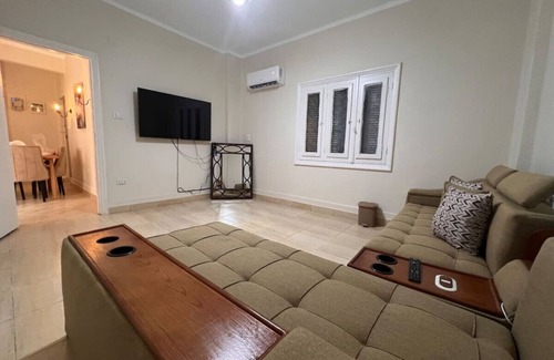 Maadi Apartment | 2BR Maadi Gem Walking to Nile