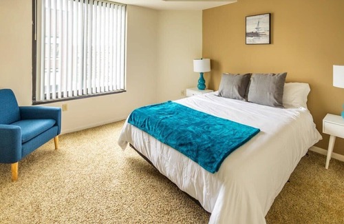 Radnor - Fort Myer Heights Apartment | 2BR Premium A-Location Apartment
