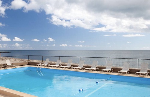 Dennis Port Condo | 2BR Presidential Ocean Front Soundings Seaside Resort w/Amenities
