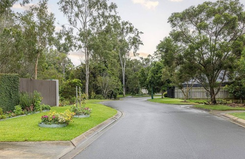 Samford Village House | 2BR Renovated Home - Escape to the Country!