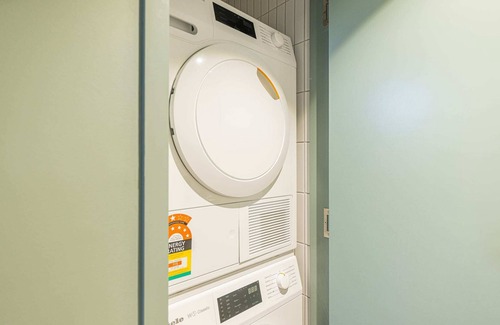 Samford Village House | 2BR Renovated Home - Escape to the Country!