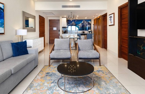 San Jose del Cabo Resort | ✩ 2BR Suite ✩ 1776ft² ✩ Private Terrace ✩ Near Cancun Airport ✩
