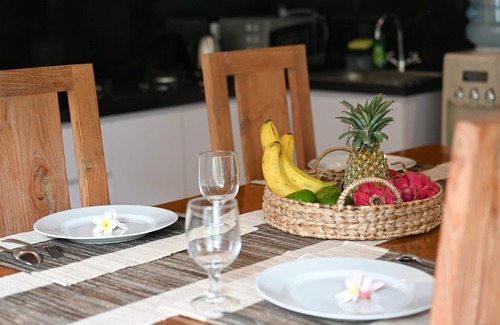 Nakula Villa | 2Br Villa in Central Legian Fast Internet + Pool