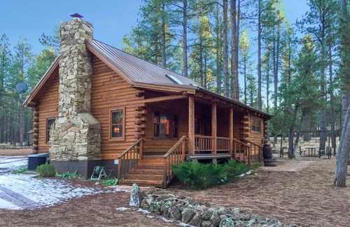 Williams Cabin | 2Cabins,3acres,Sleeps13,Williams, Grand Canyon,Sedona,Bearizona,hiking,relax!