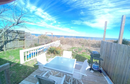 Willoughby Spit House | 2DBeach! BEACHFRONT!, Kayak, swim!