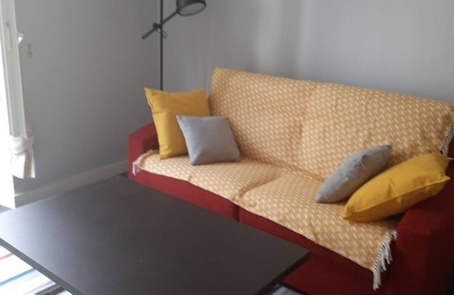 Bercy Apartment | 2mn D'opéra Bastille Dans Passage Calme Sans Voiture