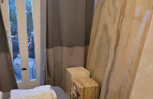 Duivendrecht House | 2mx3m bedroom+1mx1m bathroom EU IDs+flight tickets are required