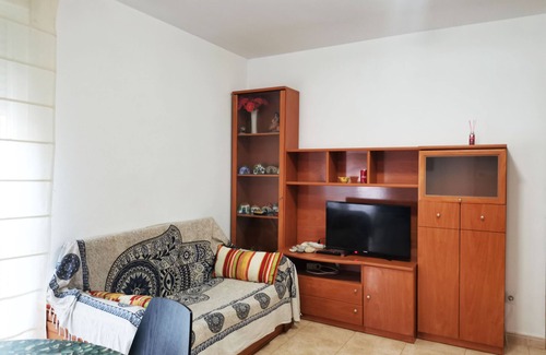 El Grau de Moncofa Apartment | 2nd beach line. Cozy apartment in Mediterranean Moncofa