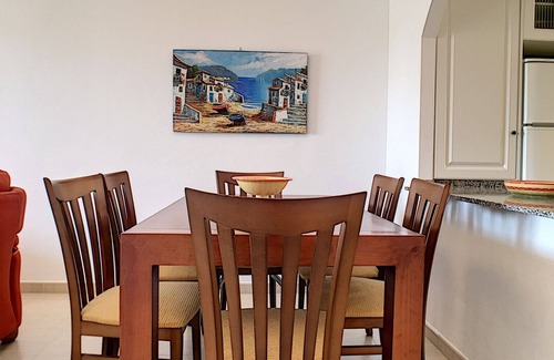 Mar de Cristal Apartment | 2nd floor, balcony, free wifi, communal pool