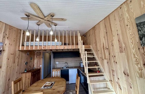 Jeux Apartment | 2nd floor, balcony, tv, ski locker, 30m², Alpe d'Huez