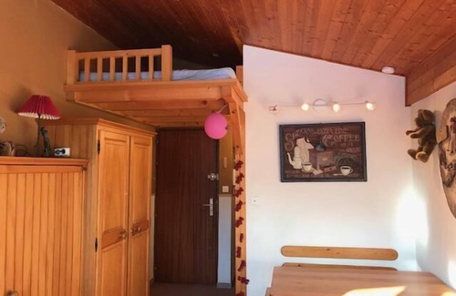 Combloux Apartment | 2nd floor, view mountain, 21m², Combloux