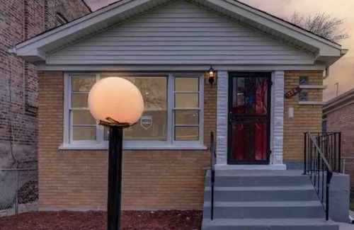 Chatham House | 2nd Room @93rd