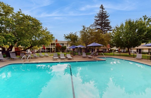 Napa Apartment | 2nd-Story Studio Within Silverado - Walk to Pool & Resort Amenities